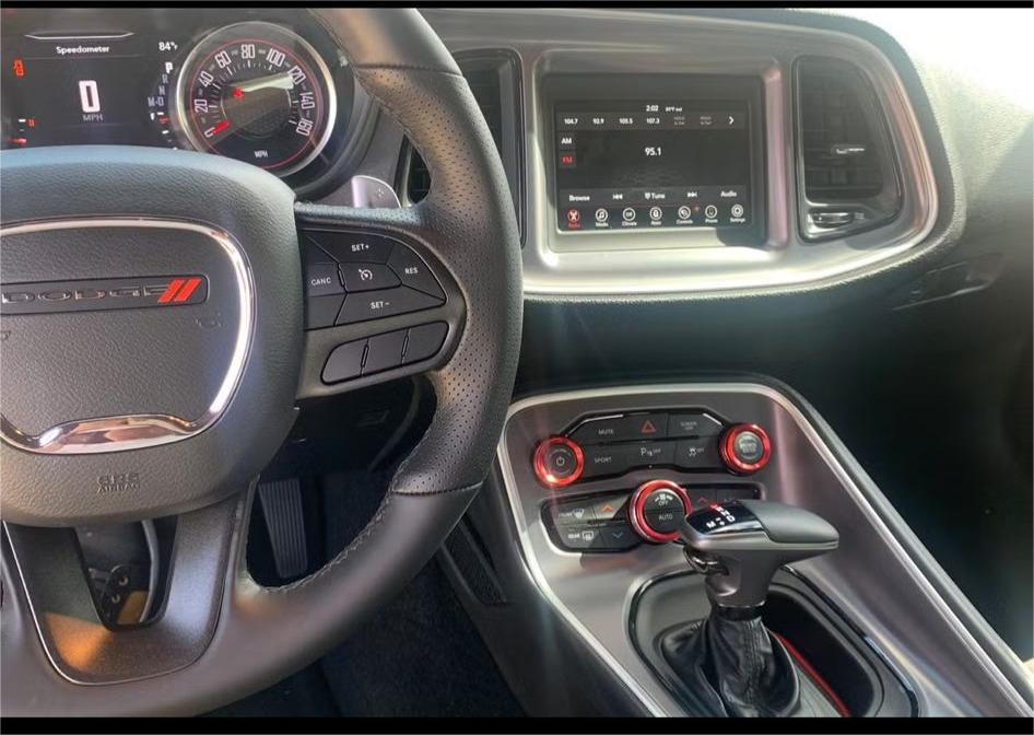 dodge challenger 2021