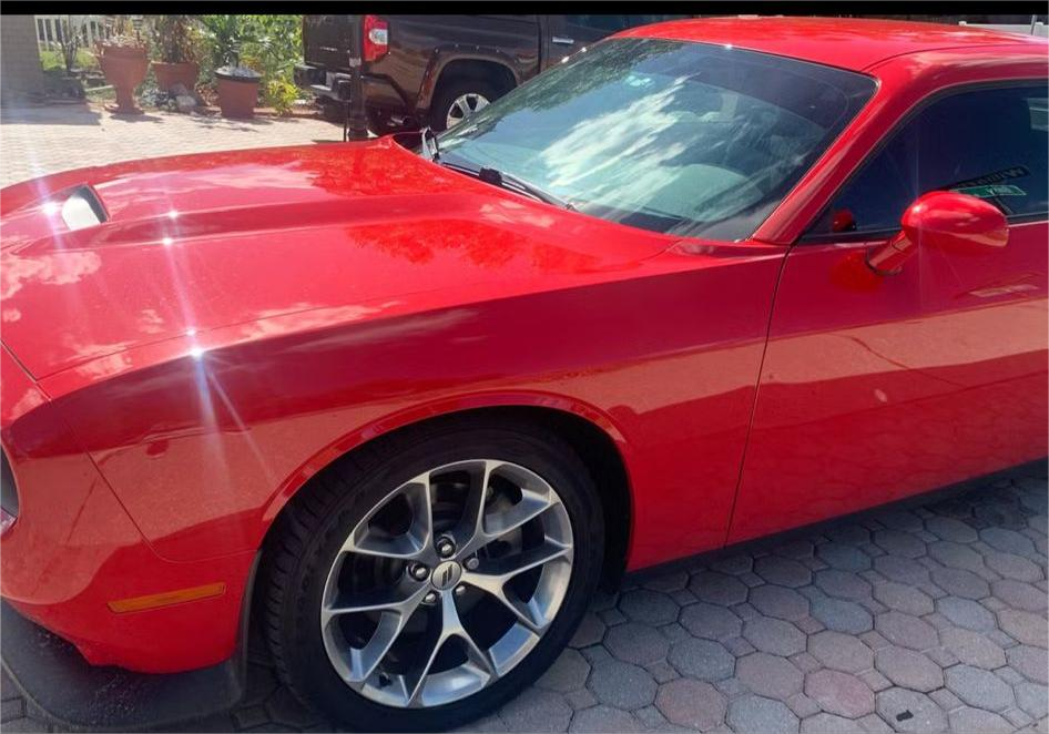 dodge challenger 2021