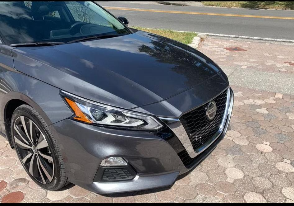 Nissan Altima 2022 - Car rental in Tampa, Florida - Genesis Car Rental - Image 4