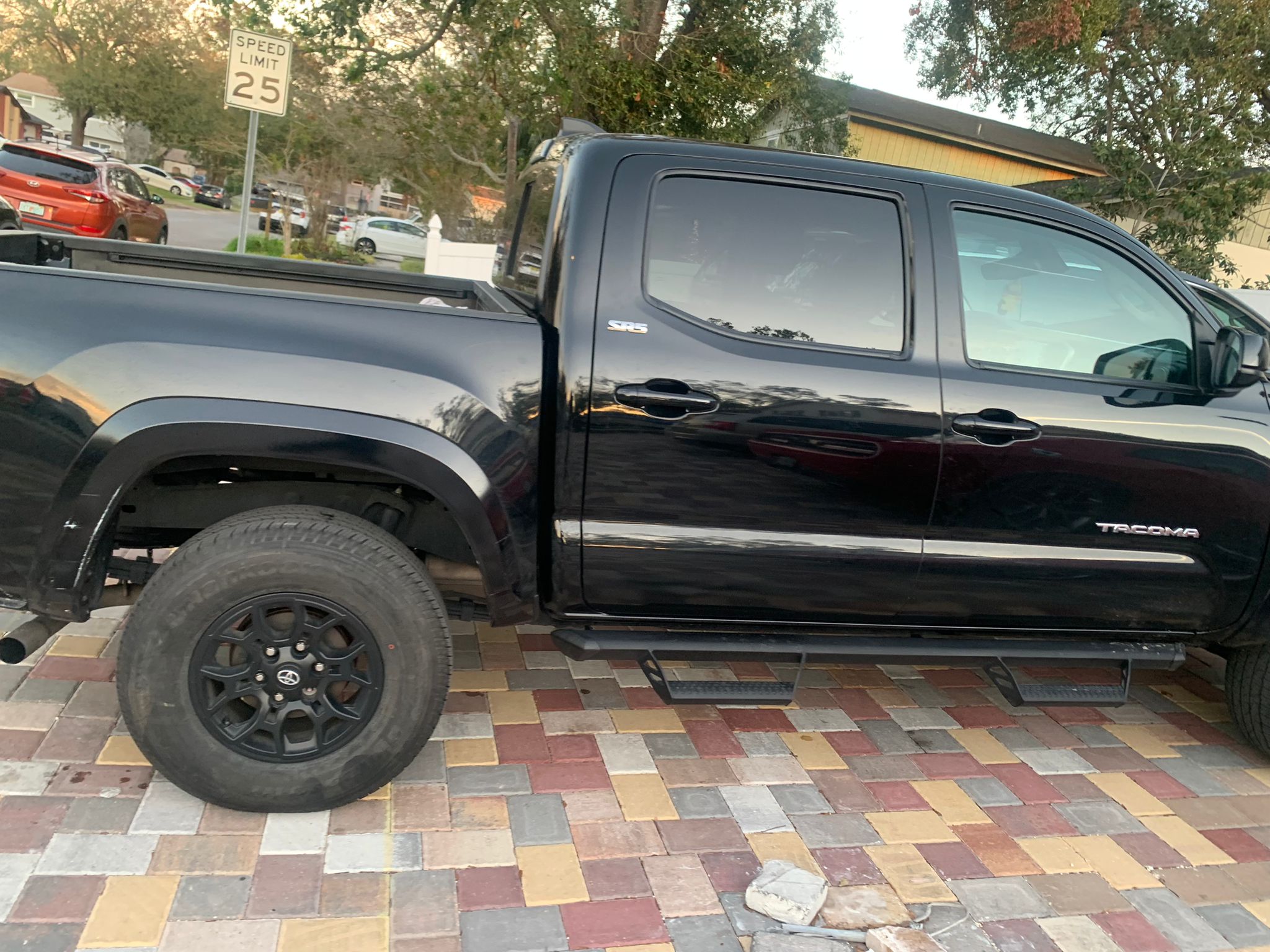 2022 toyota tacoma sr5