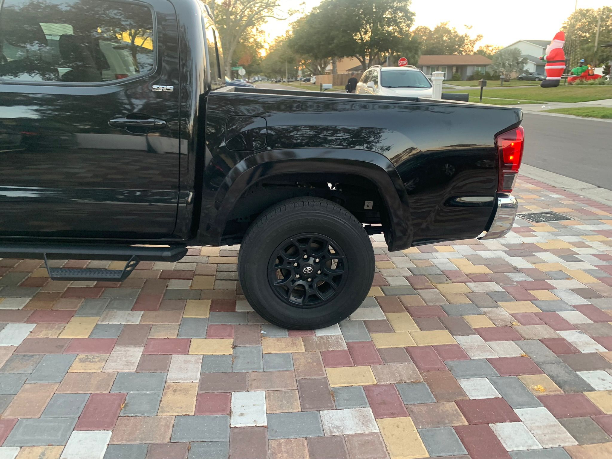 2022 toyota tacoma sr5